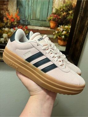 Adidas VL Court Bold Mesa Tactile Rose sneakers